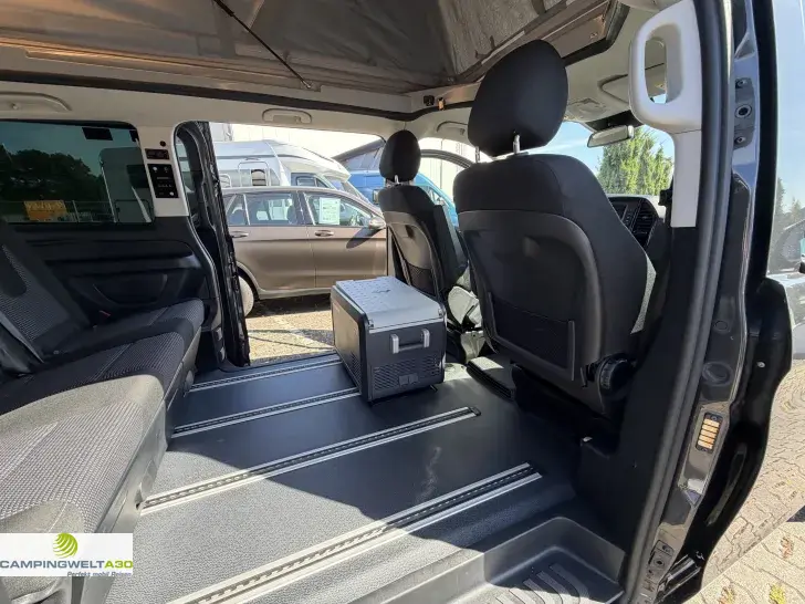 Fahrzeugbild Crosscamp Base X Vito V3*AHK*4x4*190PS*NAVI*DISTRONIC* #9