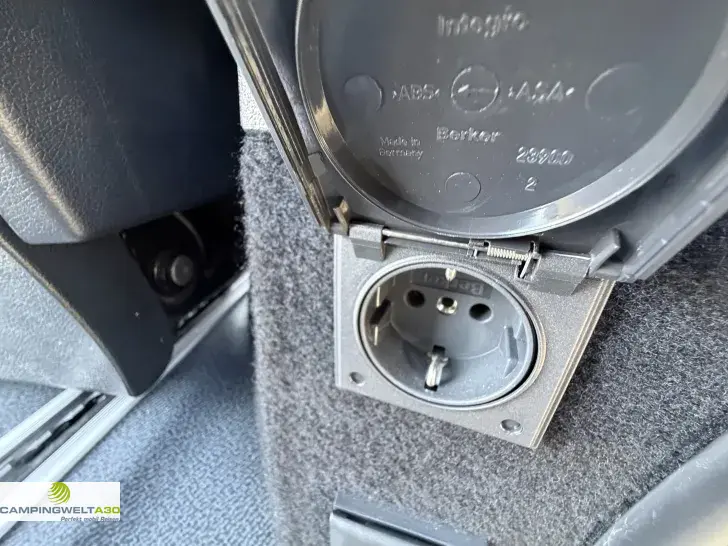 Fahrzeugbild Crosscamp Base X Vito V3*AHK*4x4*190PS*NAVI*DISTRONIC* #27