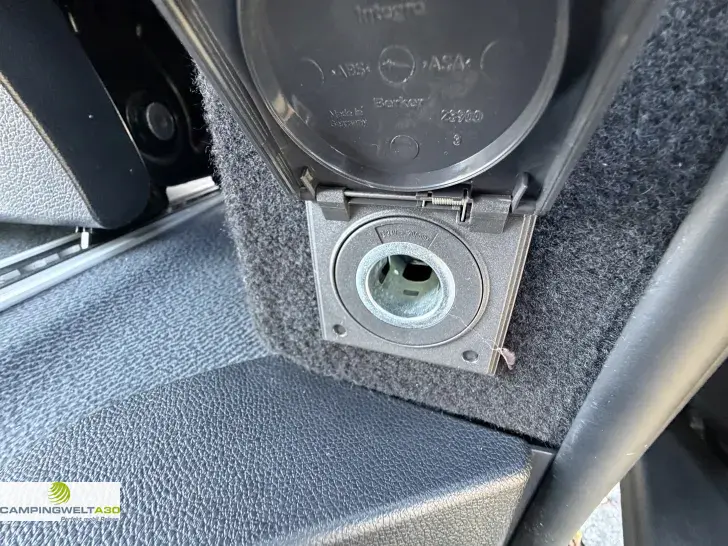 Fahrzeugbild Crosscamp Base X Vito V3*AHK*4x4*190PS*NAVI*DISTRONIC* #28