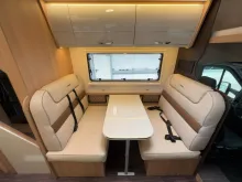 Fahrzeugbild Forster A 699 DVB Automatik/5 Schlafpl./Heckgarage/NAVI #8