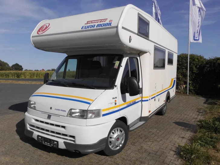 Fahrzeugbild Eura Mobil Activa 635 LS #3