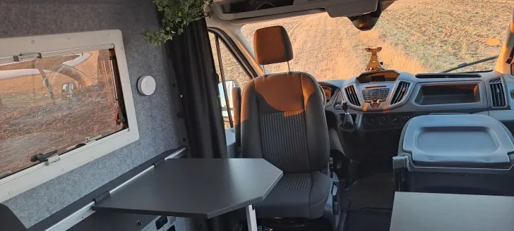 Fahrzeugbild Ford Transit 350 L Selbsausbau, sehr gepflegt #9