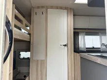 Fahrzeugbild Hobby De Luxe 490 KMF #7