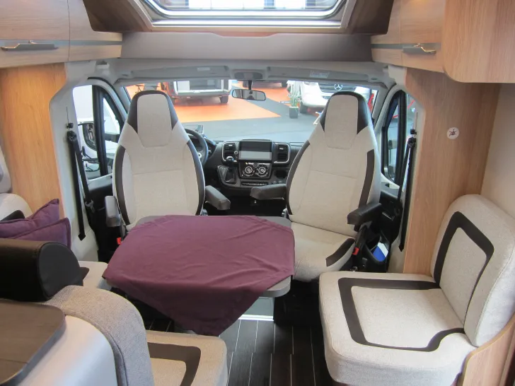 Fahrzeugbild Knaus Sky TI 700 MEG Platinum Selection Dachklima, Virtuelles Cockpit #5