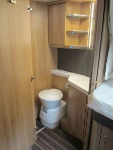 Fahrzeugbild Knaus Sky TI 700 MEG Platinum Selection Dachklima, Virtuelles Cockpit #8