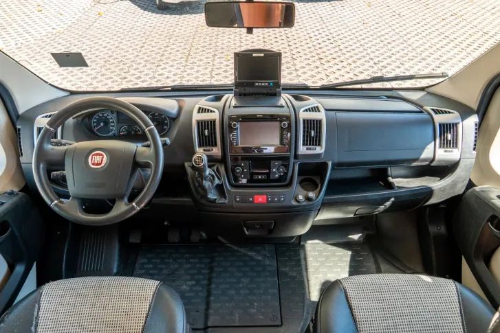 Fahrzeugbild LMC Breezer A654G *SAT*TV*Solar*Navi*Wechselrichter* #8