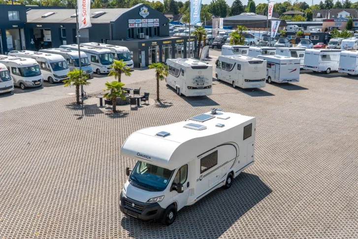 Fahrzeugbild Chausson C 727 First Line *SAT*TV*2xSolar*AHK*CarPlay* #1