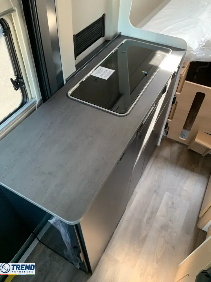 Fahrzeugbild Sunlight Camper Van Cliff 640 Adventure Edition #13