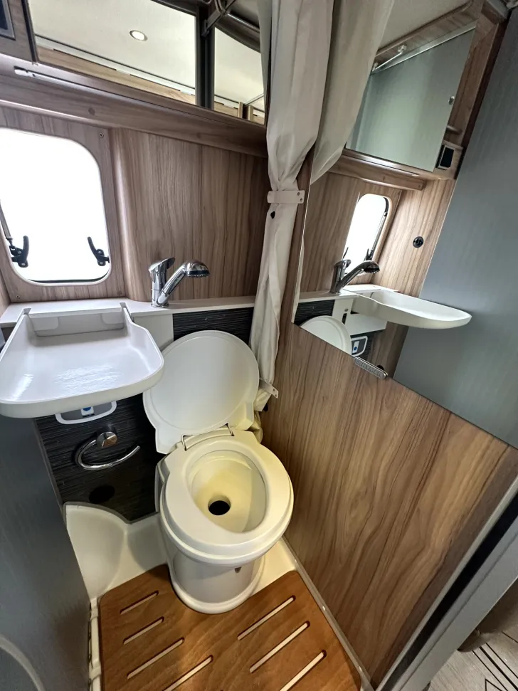 Fahrzeugbild Hymer Yosemite #23