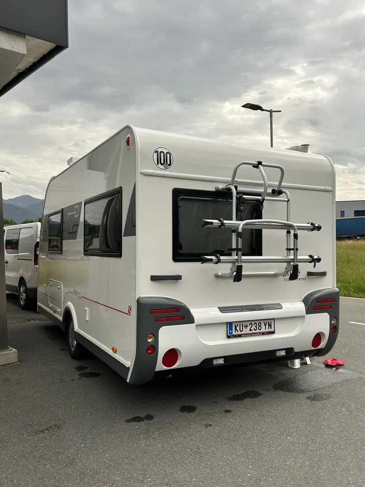 Grundriss Nacht Sterckeman Alizé 400 UL Trend sehr gepflegt