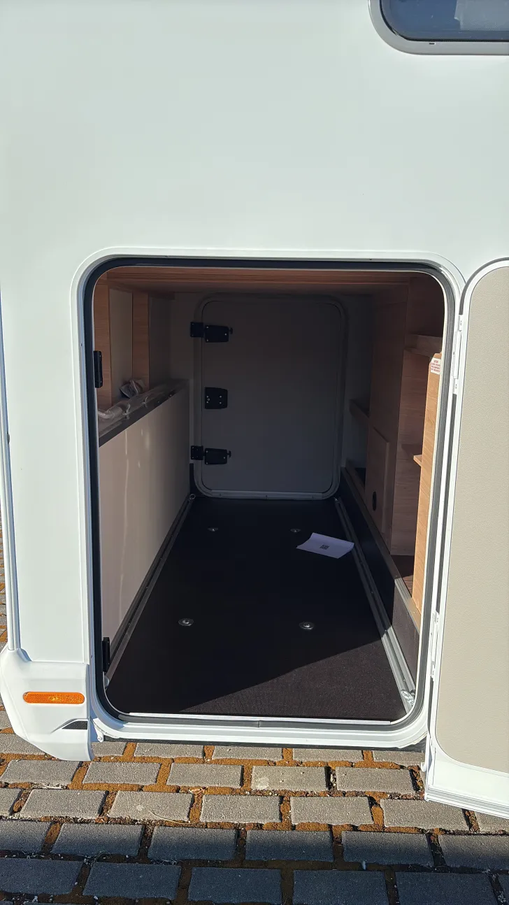Heckgarage Knaus L!VE TI 650 MEG Platinum Selection Sofort verfügbar