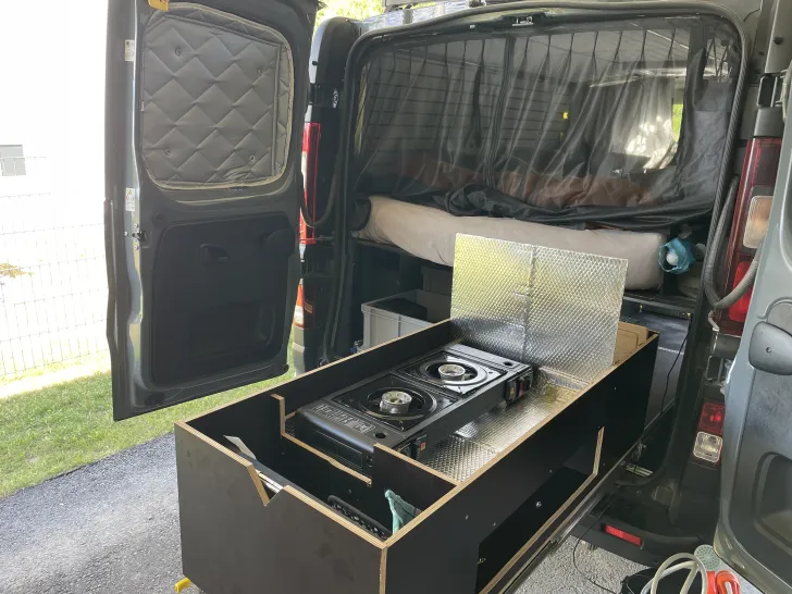 Fahrzeugbild Renault Trafic Selbstausbau #10