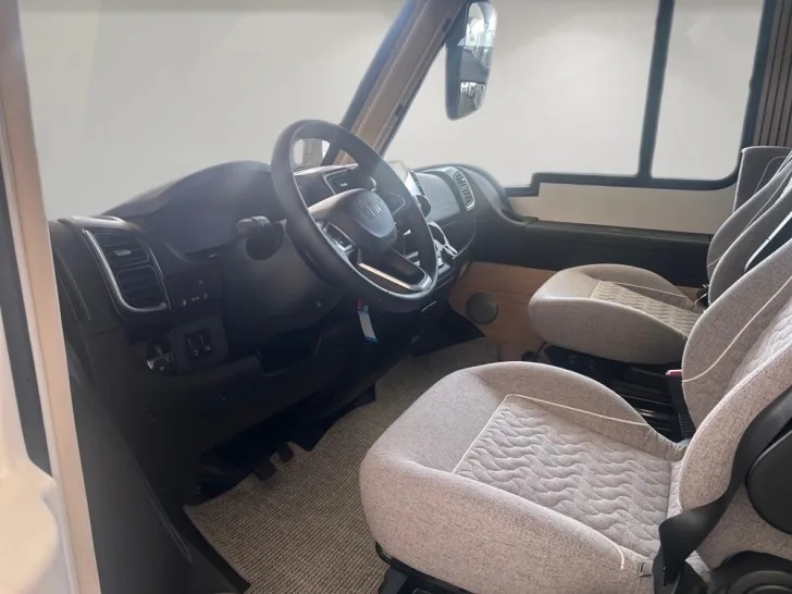 Fahrzeugbild Malibu I 470 RB LE K comfort #7