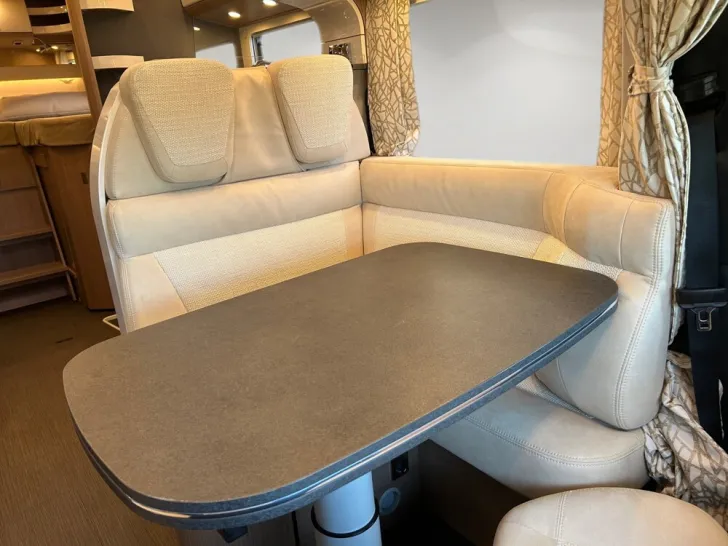 Fahrzeugbild Carthago c-tourer T 145 RB LE #11