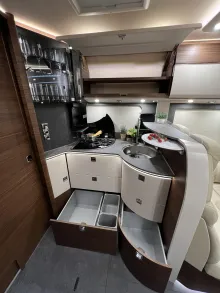 Fahrzeugbild chic c-line I 5.9 XL LE Carthago Selection (318) #21