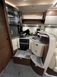 Fahrzeugbild chic c-line I 5.9 XL LE Carthago Selection (315) #21