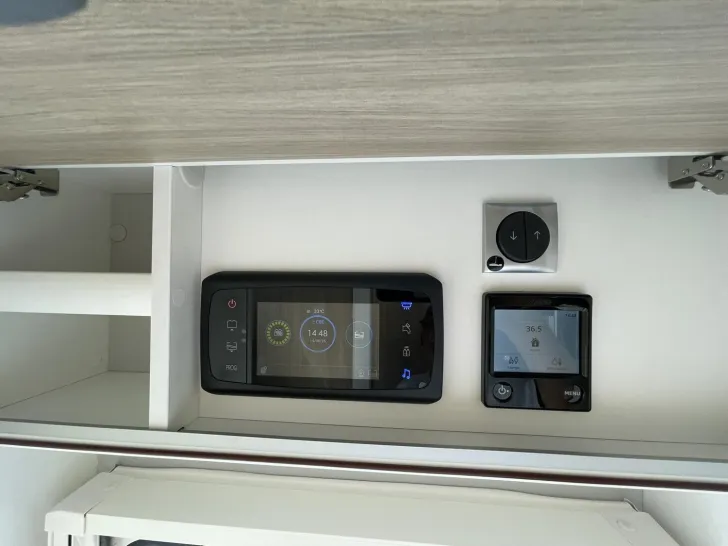 Fahrzeugbild Frankia Platin I 7400 Plus Pure 5.5 t FINAL EDITION #17