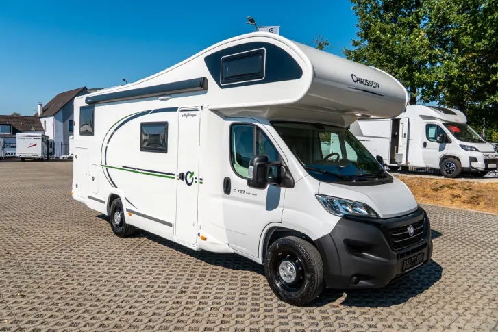 Fahrzeugbild Chausson C 727 First Line *SAT*TV*Solar*AHK*CarPlay* #2