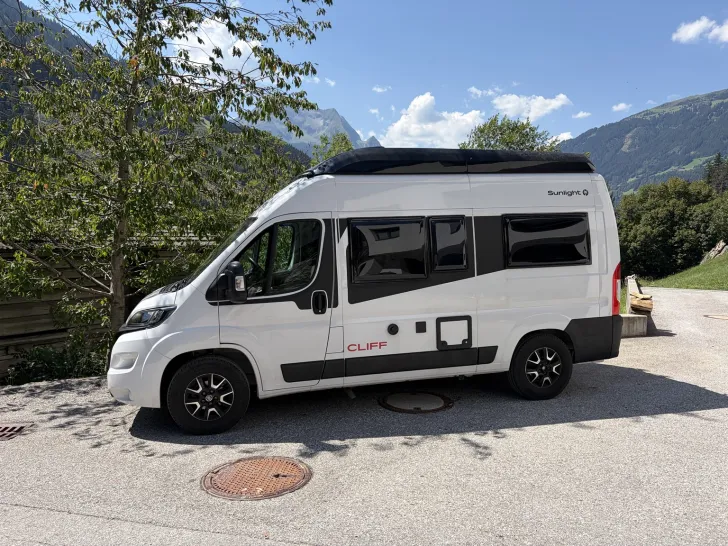 Fahrzeugbild Sunlight Camper Van Cliff 540 Adventure Edition RT gut gepflegt #1