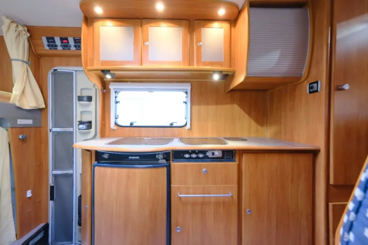 Fahrzeugbild Dethleffs A 6771 Advantage/Festbett/Garage/Klima/Solar #14
