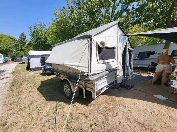 Fahrzeugbild Campwerk Zeltanhänger FAMILY #1