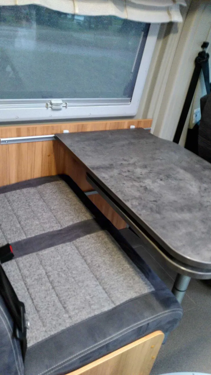 Fahrzeugbild Pössl Summit 600 Plus Globecar, viele Extras #8