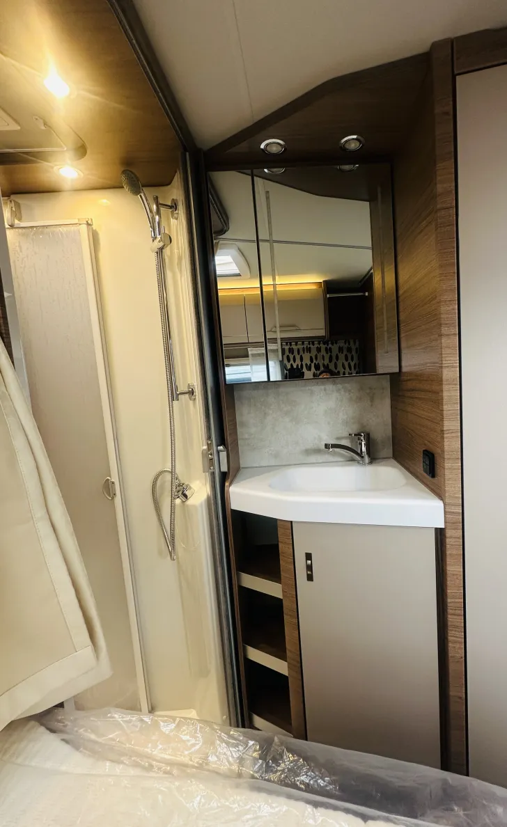 Fahrzeugbild Knaus Van TI 550 MF VANSATION Automatikgetriebe #20
