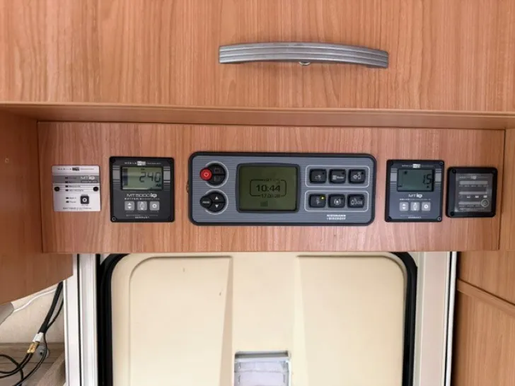Fahrzeugbild Niesmann + Bischoff Flair 6700 iTA #7