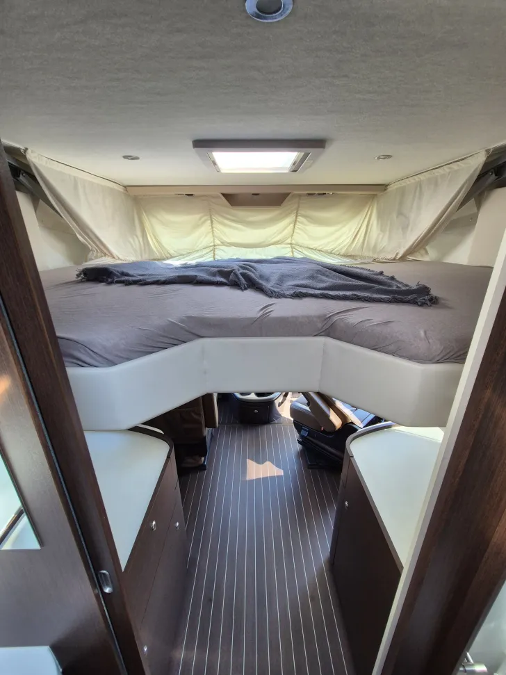 Fahrzeugbild Concorde Carver 890 RRL #26