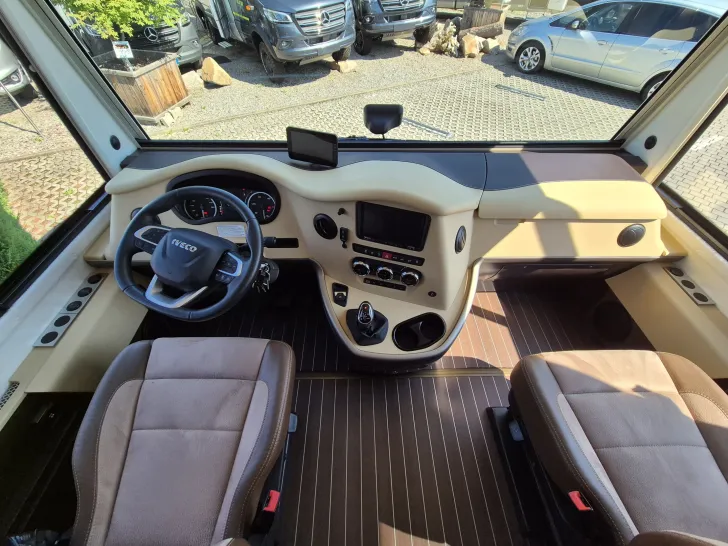 Fahrzeugbild Concorde Carver 890 RRL #30
