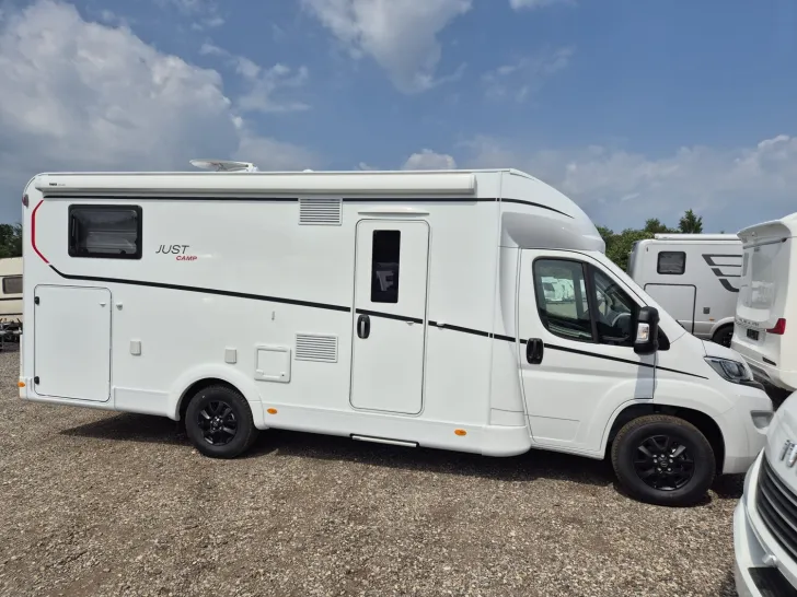 Fahrzeugbild Dethleffs Just Camp T 7052 EB INKLUSIVE SOLAR UND LITHIUM #3
