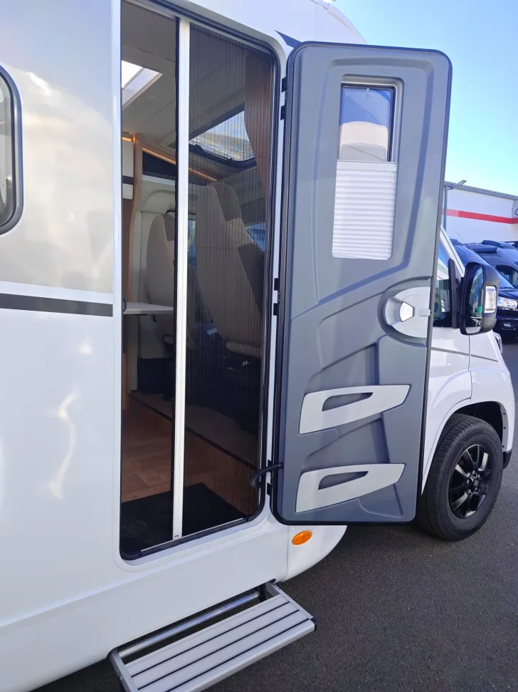 Fahrzeugbild Dethleffs Globebus Camp Active T 1 INKL. SOLAR UND LITHUM #13