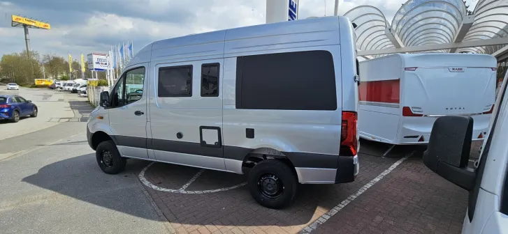 Fahrzeugbild Pössl Roadstar X Mercedes 190 PS /SONDERANGEBOT #6