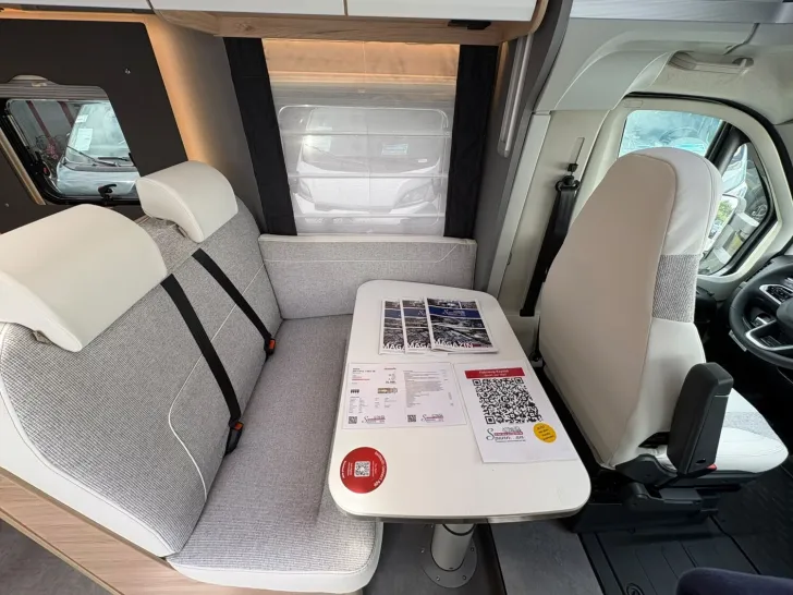 Fahrzeugbild Dethleffs Just Camp T 6812 EB INKLUSIVE SOLAR UND LITHIUM #13