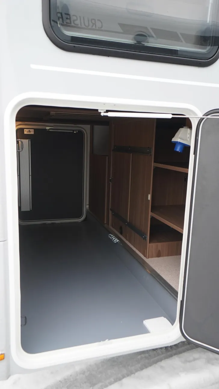 Fahrzeugbild LMC Cruiser 740 EL /LEDERAUSSTATTUNG RÜHL #14