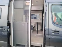 Fahrzeugbild Mercedes-Benz Sprinter TRM VAN 2 (L3H2) Manufraktur CamperVan #12