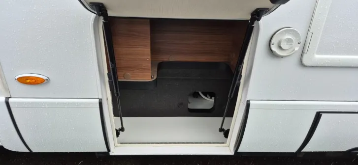 Fahrzeugbild Hymer B-Klasse MC T 580 /Clesana/Solar/AHK/Luftfederg. #6