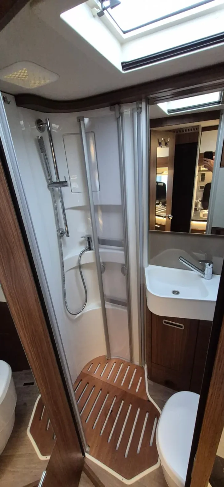 Fahrzeugbild Hymer B-Klasse MC T 580 /Clesana/Solar/AHK/Luftfederg. #12