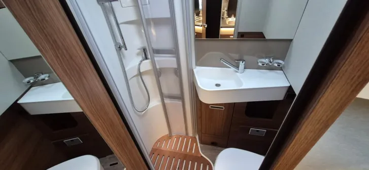 Fahrzeugbild Hymer B-Klasse MC T 580 /Clesana/Solar/AHK/Luftfederg. #14