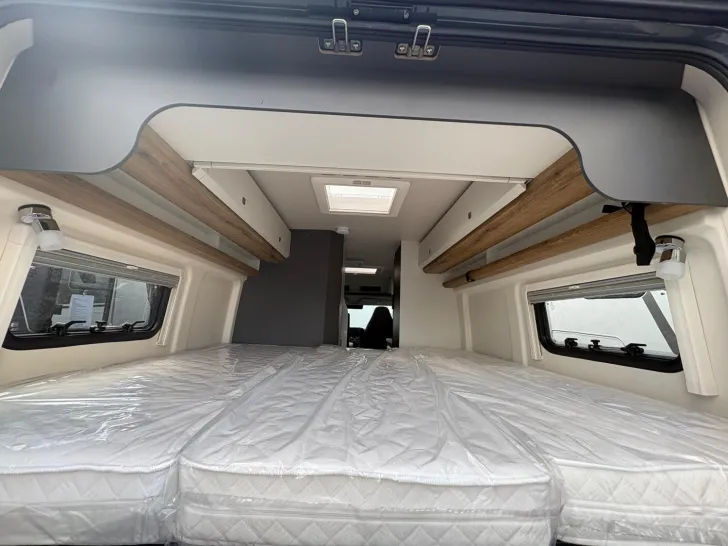 Fahrzeugbild Hobby Prestige Van 640 ET /SONDERANGEBOT #8