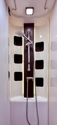Fahrzeugbild Chausson Teilintegrierte 660 Exclusive Line X550 #9