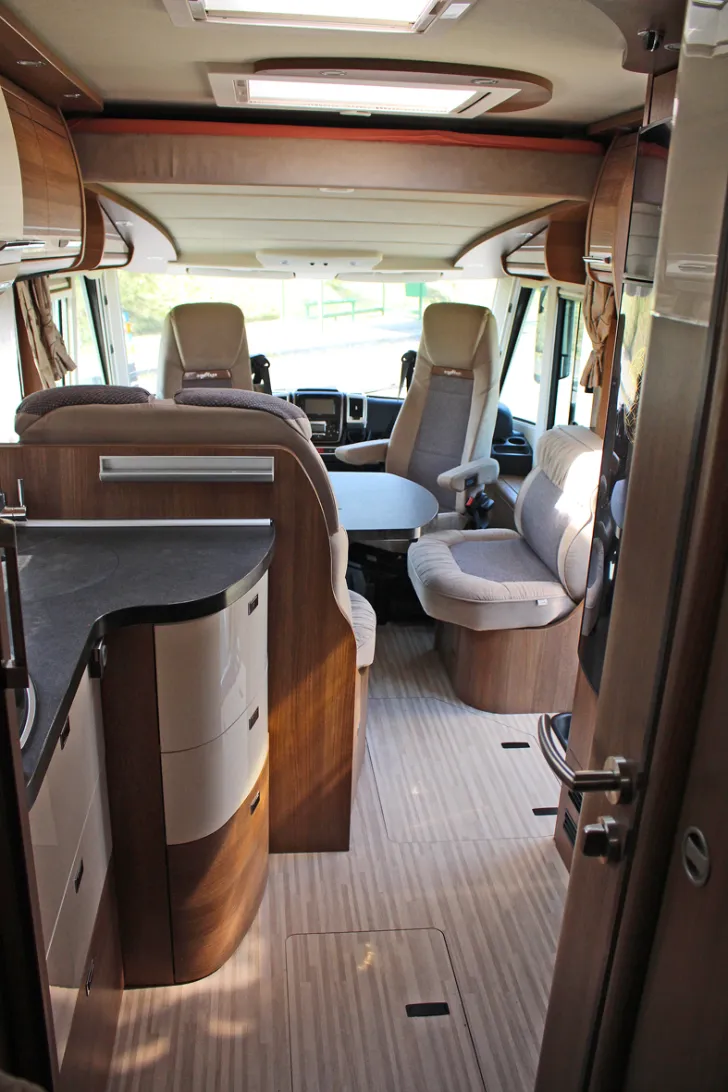 Fahrzeugbild Carthago c-tourer 148 #5