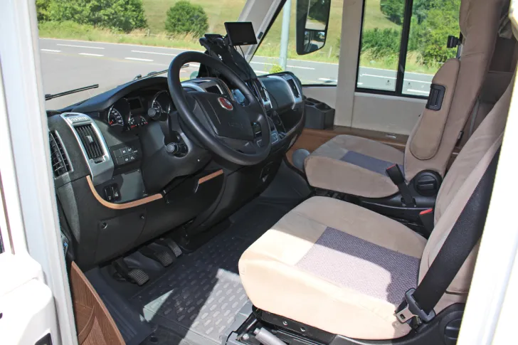 Fahrzeugbild Carthago c-tourer 148 #10
