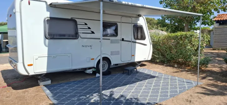 Fahrzeugbild Hymer Eriba Nova Light 442 #1