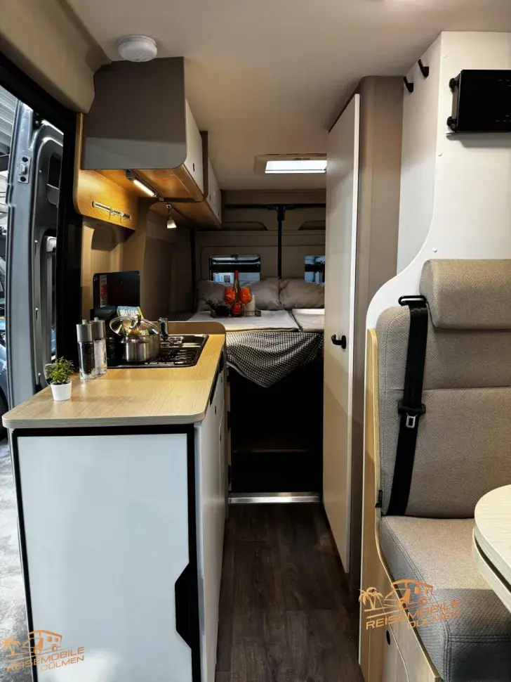 Fahrzeugbild LMC Innovan Pure 640 8G. Auto. #15