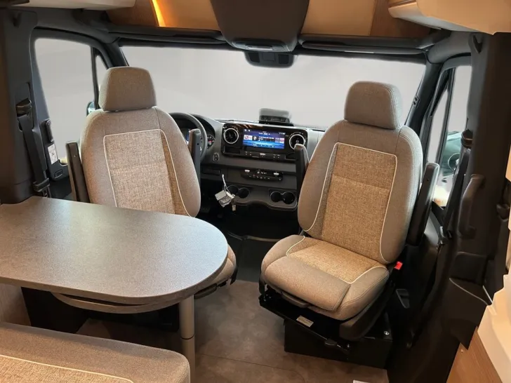Fahrzeugbild Malibu Genius 641 LE #11