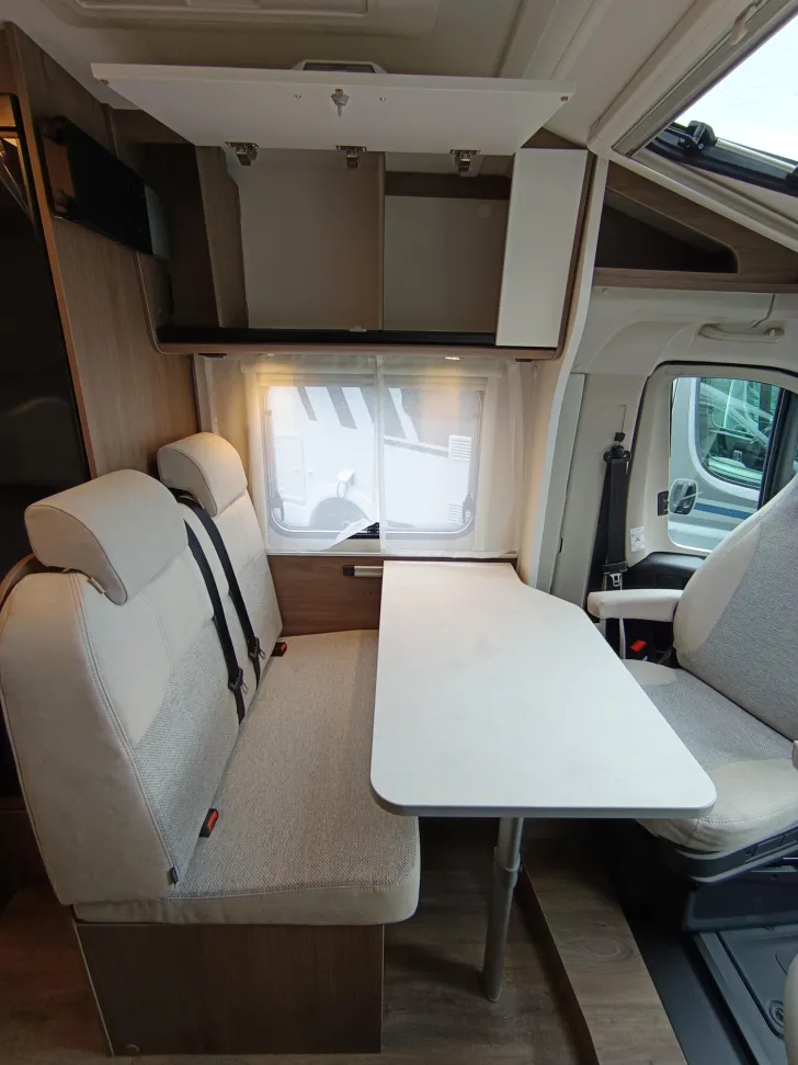 Fahrzeugbild Carado V 347 #19