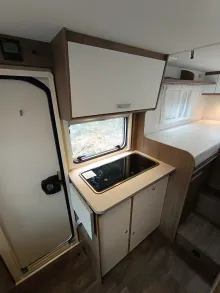 Fahrzeugbild Carado V 347 #22
