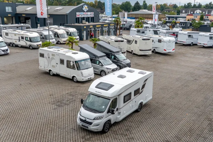 Fahrzeugbild Hobby Optima ONTOUR T65 HFL AHK*WLAN*TV*Kamera*Hubbett #1