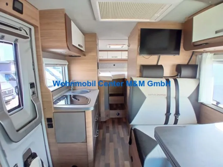 Fahrzeugbild Weinsberg CaraCompact 600 MEG Edition Pepper MJ25 Premium #7
